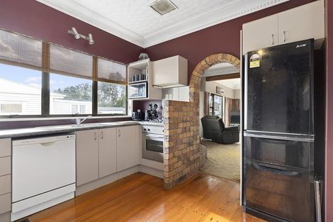 Photo of property in 12 Walsh Street, Forest Lake, Hamilton, 3200