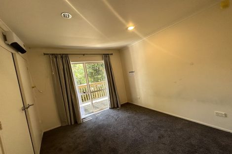 Photo of property in 15a Commissariat Road, Mount Wellington, Auckland, 1060