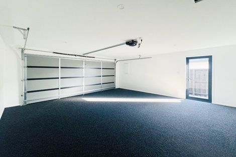 Photo of property in 37 Mehrtens Crescent, Woodend, 7691