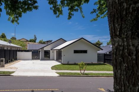 Photo of property in 6 Peter Burke Way, Pyes Pa, Tauranga, 3112