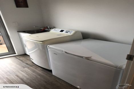 Photo of property in 51 Niven Street, Avondale, Christchurch, 8061