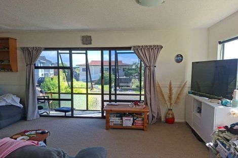 Photo of property in 16a Ruamoana Place, Omokoroa, 3114