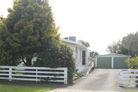 Photo of property in 64 Pembroke Road East, Stratford, 4332