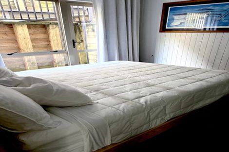 Photo of property in 24 Carnmore Place, Torbay, Auckland, 0630