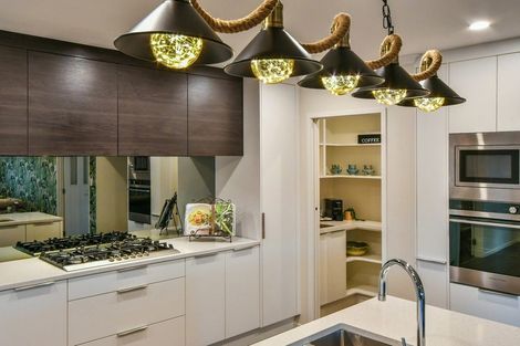 Photo of property in 16 Helenvale Crescent, Pokeno, 2402