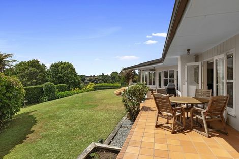 Photo of property in 94 Braid Road, St Andrews, Hamilton, 3200