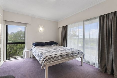 Photo of property in 48 Parkhurst Road, Helensville, 0874