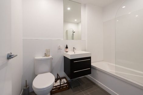 Photo of property in 8/24 Princess Terrace, Newtown, Wellington, 6021