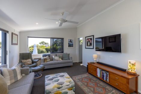 Photo of property in 11a Rosetta Road, Raumati South, Paraparaumu, 5032