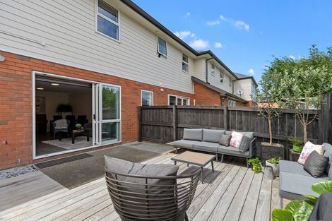 Photo of property in 49 Chiefs Court, Hamilton East, Hamilton, 3216