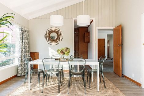 Photo of property in 17 Ottawa Road, Ngaio, Wellington, 6035