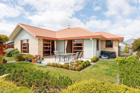 Photo of property in 53 Branigan Parade, Kelvin Grove, Palmerston North, 4414