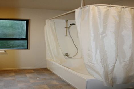 Photo of property in 46 Evans Road, Glen Eden, Auckland, 0602