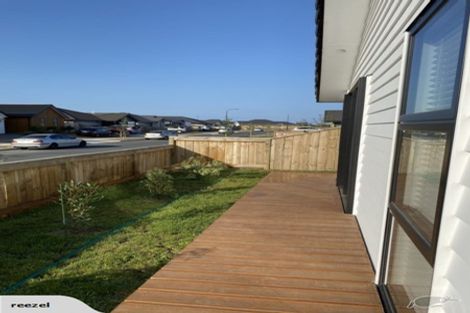 Photo of property in 2 Monaro Place, Papamoa, 3118