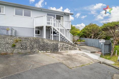 Photo of property in 27a Cypress Drive, Maungaraki, Lower Hutt, 5010