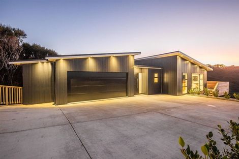 Photo of property in 65 Exploration Way, Whitby, Porirua, 5024