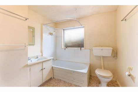 Photo of property in 4/6 Lonsdale Street, New Brighton, Christchurch, 8083