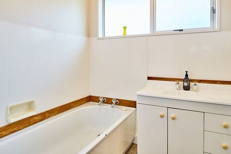 Photo of property in 51 Discovery Drive, Whitby, Porirua, 5024