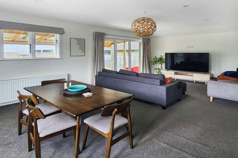 Photo of property in 21 Bristol Street, Trentham, Upper Hutt, 5018