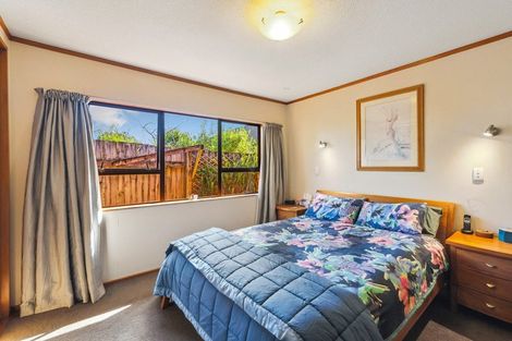 Photo of property in 25a Kaka Road, Raumati Beach, Paraparaumu, 5032