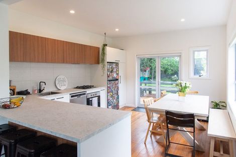 Photo of property in 7 Valpy Street, Saint Clair, Dunedin, 9012