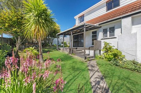 Photo of property in 41 Glendale Road, Glen Eden, Auckland, 0602