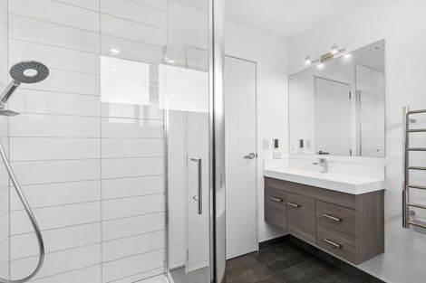 Photo of property in 6 Satchell Way, Kaiwharawhara, Wellington, 6035