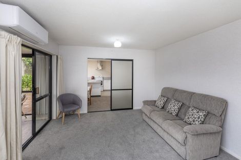 Photo of property in 2/3 Apollo Place, Papanui, Christchurch, 8052
