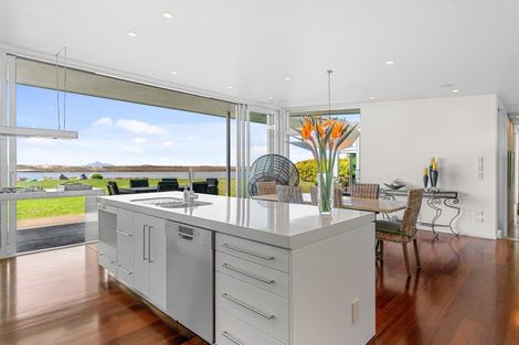 Photo of property in 41 North Cove Lane, Waipu, 0582