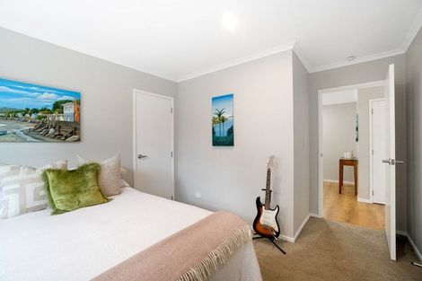 Photo of property in 48a Amorino Drive, Red Beach, 0932