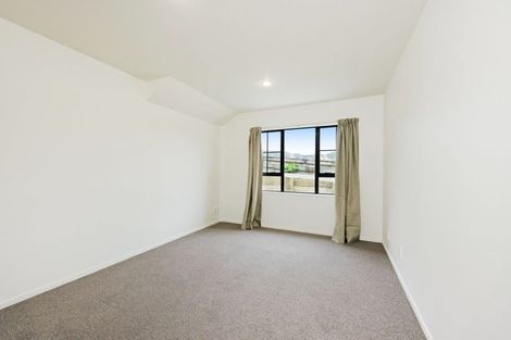 Photo of property in 42a Sheridan Terrace, Johnsonville, Wellington, 6037