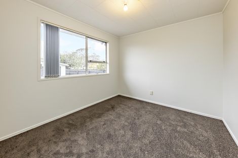 Photo of property in 438 Roscommon Road, Clendon Park, Auckland, 2103