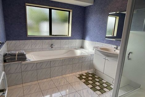 Photo of property in 151 Schnell Drive, Kelvin Grove, Palmerston North, 4414