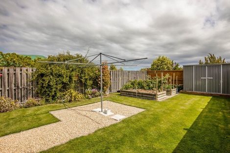 Photo of property in 8 Clifford Place, Amberley, 7410