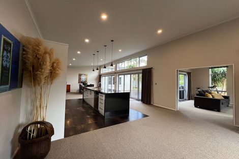 Photo of property in 20 Azure Place, Huntington, Hamilton, 3210