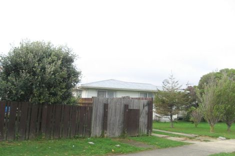 Photo of property in 16 Conclusion Street, Ascot Park, Porirua, 5024