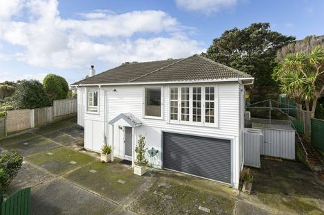 Photo of property in 95a Seatoun Heights Road, Seatoun, Wellington, 6022