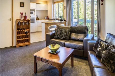 Photo of property in 4f Hatton Street, Karori, Wellington, 6012