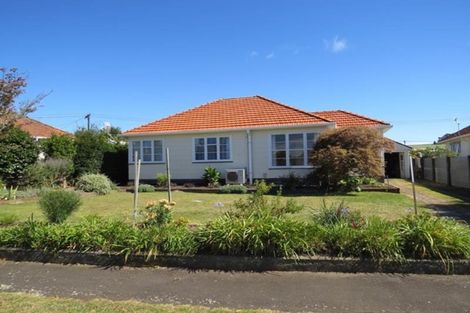 Photo of property in 5 Raleigh Street, Vogeltown, New Plymouth, 4310