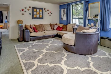 Photo of property in 17 Rintoul Place, Brightwater, 7022