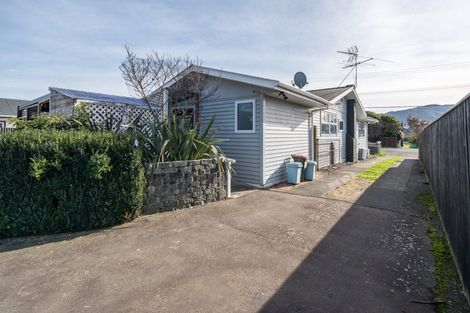 Photo of property in 77 Miro Street, Trentham, Upper Hutt, 5018