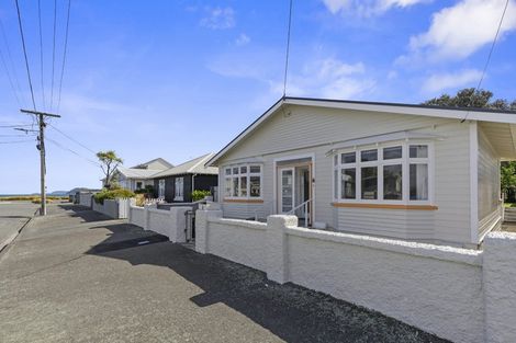 Photo of property in 5 Oriental Street, Petone, Lower Hutt, 5012