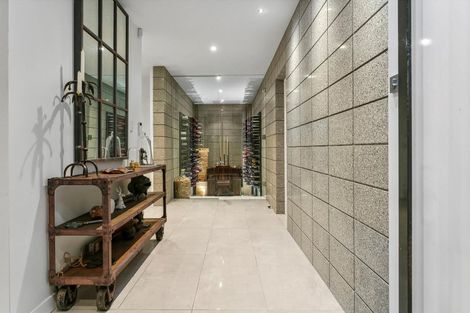 Photo of property in 58a Peter Terrace, Castor Bay, Auckland, 0620