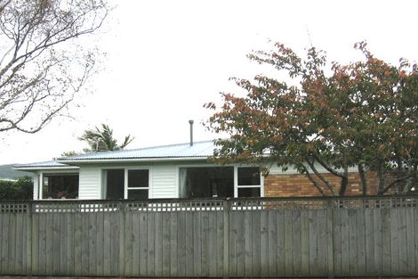 Photo of property in 8 Rosebank Avenue, Avalon, Lower Hutt, 5011