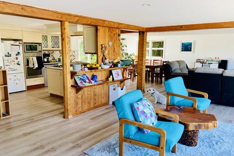 Photo of property in 22 Anarewa Crescent, Kaiteriteri, Motueka, 7197