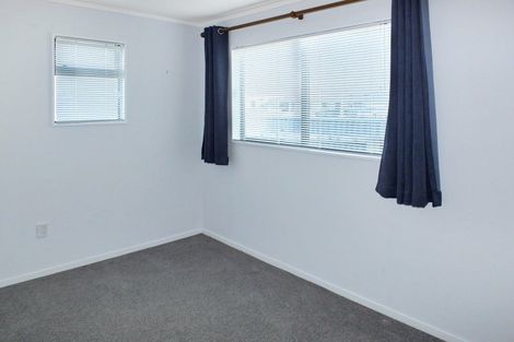 Photo of property in 8b Te Awa Street, Foxton Beach, Foxton, 4815