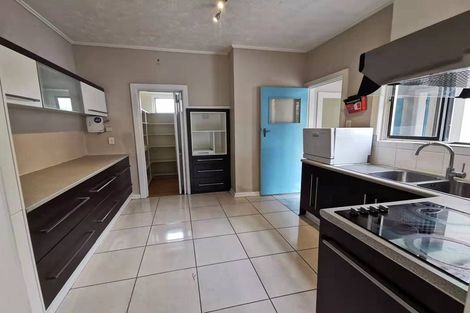 Photo of property in 67 Memorial Avenue, Ilam, Christchurch, 8053