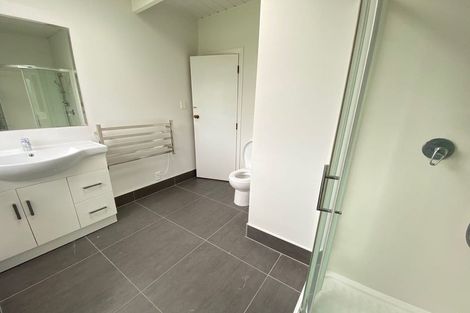 Photo of property in 156 Bleakhouse Road, Mellons Bay, Auckland, 2014