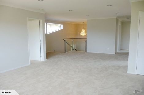 Photo of property in 18 Mural Place, Greenhithe, Auckland, 0632