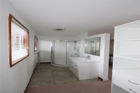 Photo of property in 338 Marine Parade, New Brighton, Christchurch, 8061